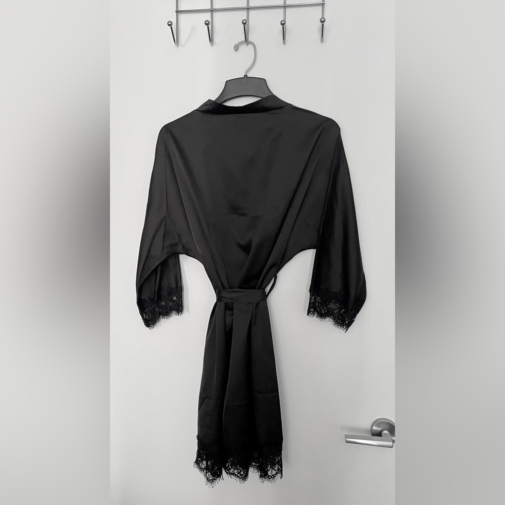 Satin Robe - Picture 3 of 4